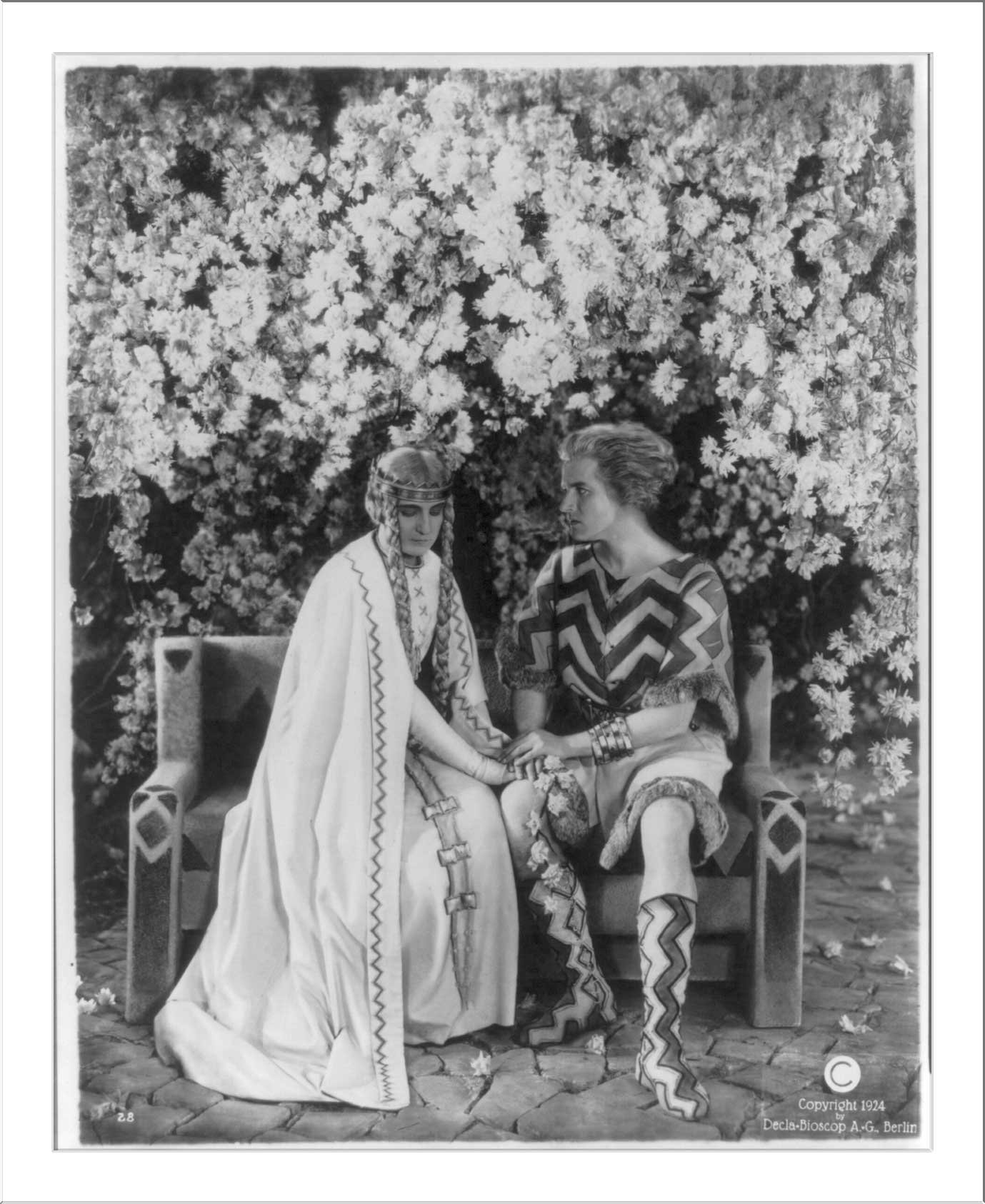 Paul Richter and Margarete Schön in Die Nibelungen: Siegfried (1924)