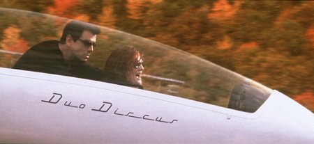 Pierce Brosnan and Rene Russo in The Thomas Crown Affair (1999)