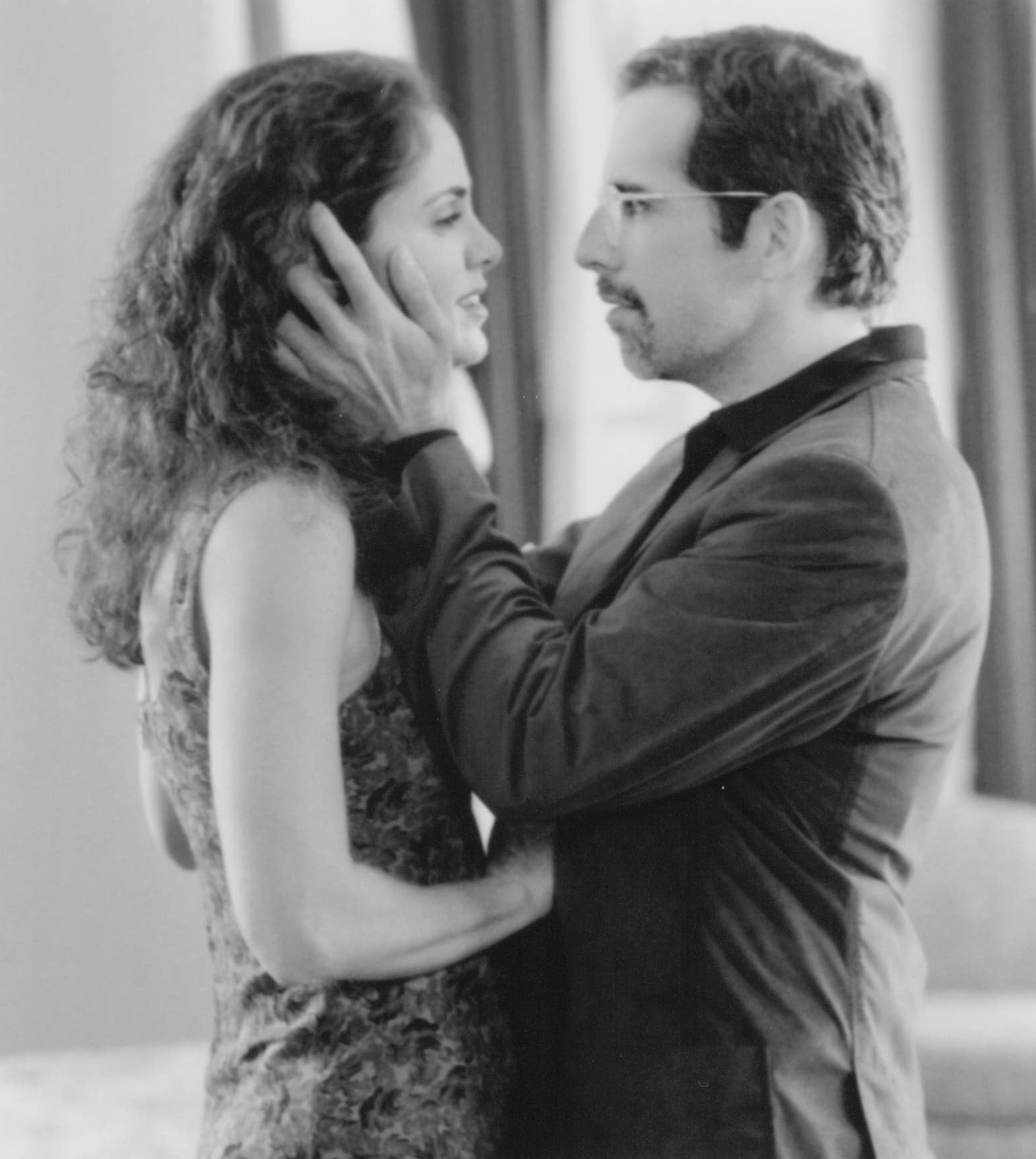 Amy Brenneman and Ben Stiller in Your Friends and Neighbors (1998)