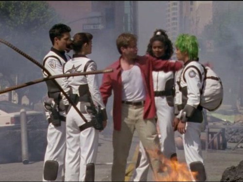 Erin Cahill, Michael Copon, Jason Faunt, Kevin Kleinberg, and Deborah Estelle Philips in Power Rangers Time Force (2001)