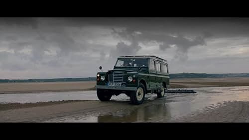 Land Rover / Red Wharf Bay