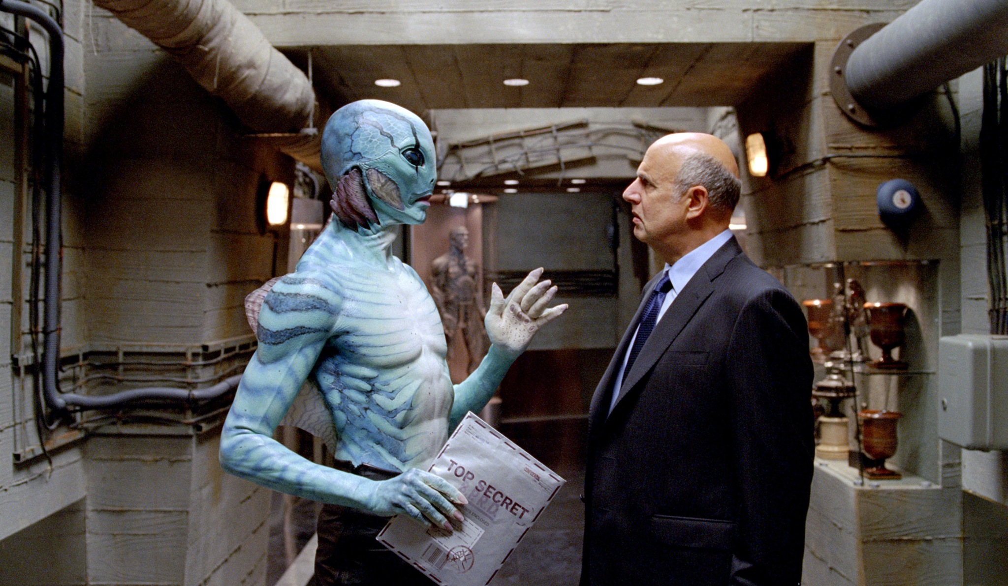 Jeffrey Tambor and Doug Jones in Hellboy II: The Golden Army (2008)