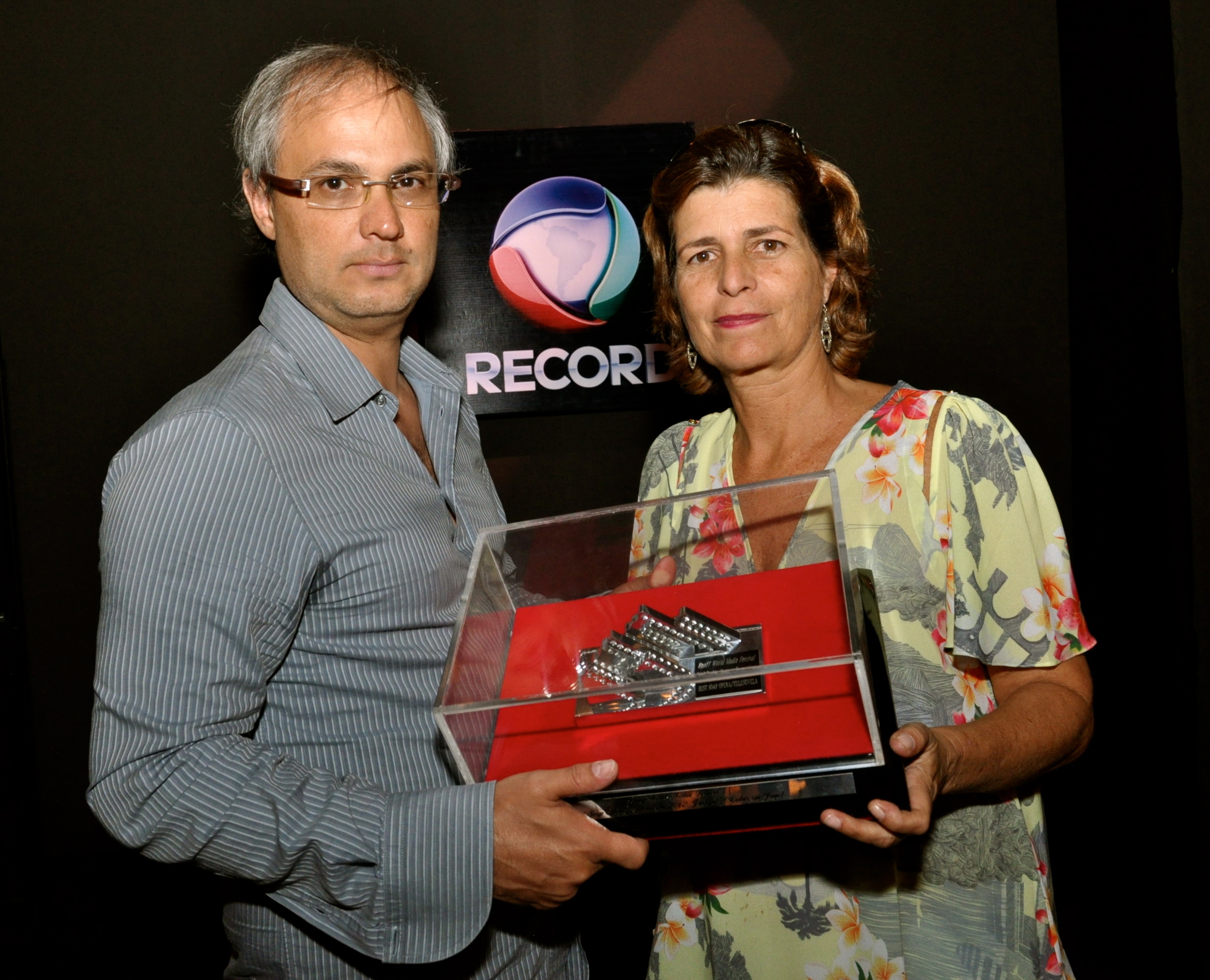 Alexandre Avancini and Cristianne Fridman won the Banff Television Festival award 2012 by telenovela Vidas em Jogo (TV series 2011). 