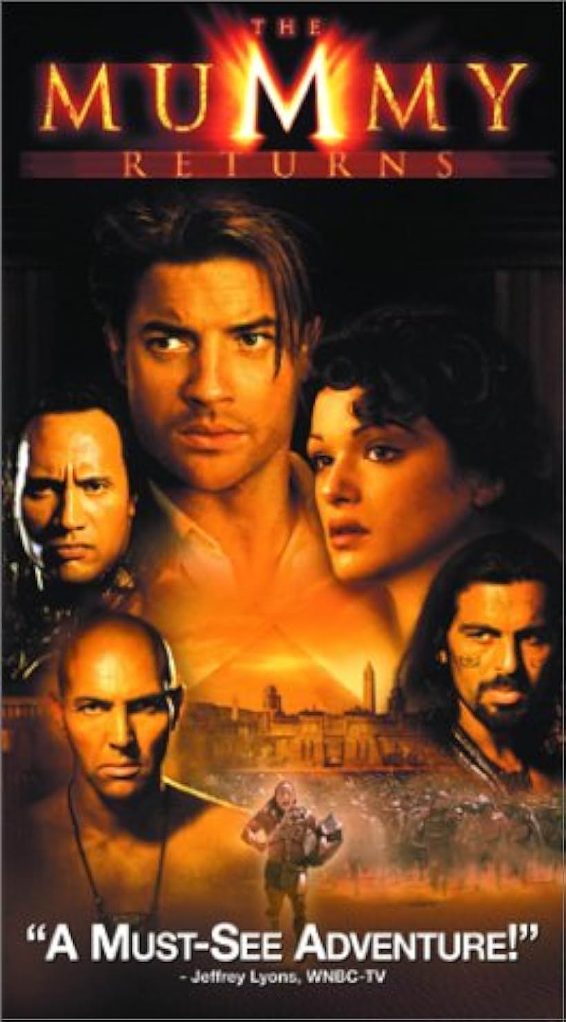 Brendan Fraser, Rachel Weisz, Oded Fehr, Dwayne Johnson, and Arnold Vosloo in The Mummy Returns (2001)