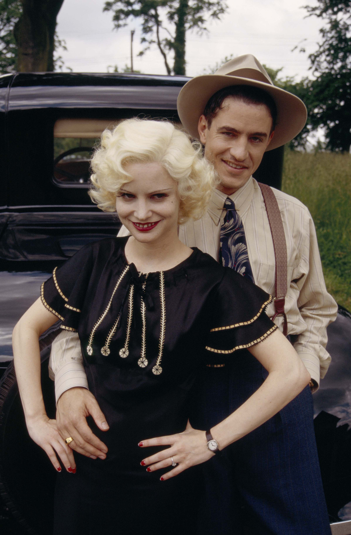 Jennifer Jason Leigh and Dermot Mulroney in Kansas City (1996)