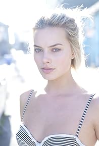 Primary photo for Margot Robbie