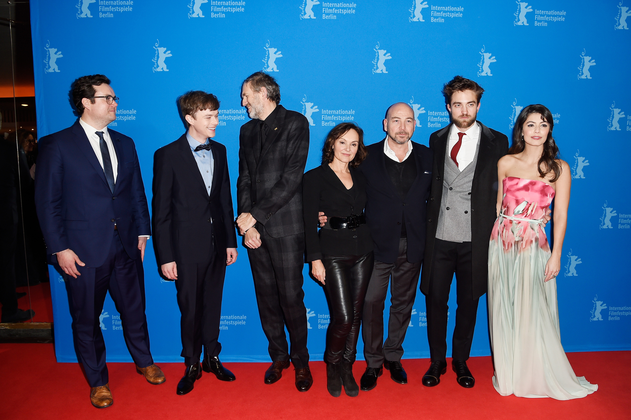 Anton Corbijn, Robert Pattinson, Alessandra Mastronardi, Iain Canning, Kristian Bruun, and Dane DeHaan at an event for Life (2015)