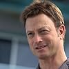 Gary Sinise in The Big Bounce (2004)