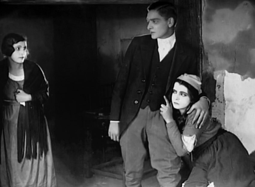 Harry Frank and Tzwetta Tzatschewa in Marizza (1922)