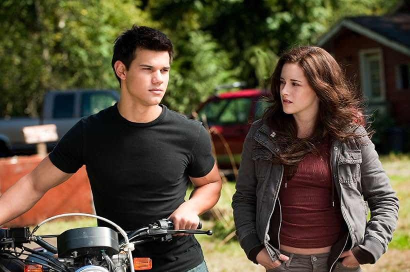 Kristen Stewart and Taylor Lautner in The Twilight Saga: Eclipse (2010)