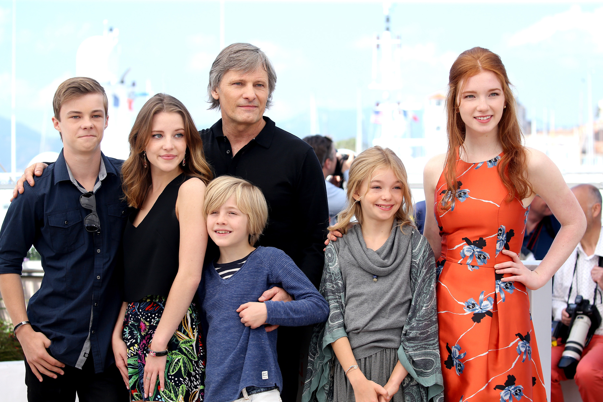 Viggo Mortensen, Annalise Basso, Samantha Isler, Shree Crooks, Nicholas Hamilton, and Charlie Shotwell at an event for Captain Fantastic (2016)