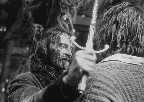 Robert Carlyle and Guy Pearce in Ravenous (1999)