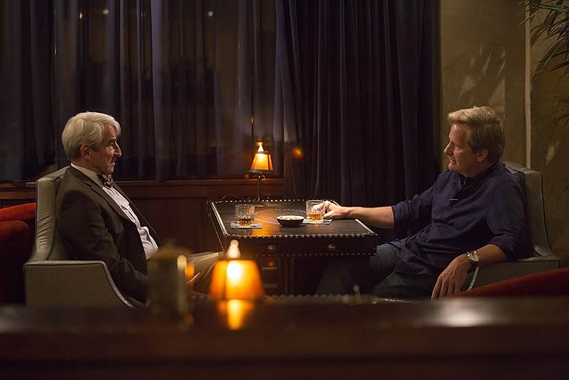 Jeff Daniels and Sam Waterston in The Newsroom (2012)