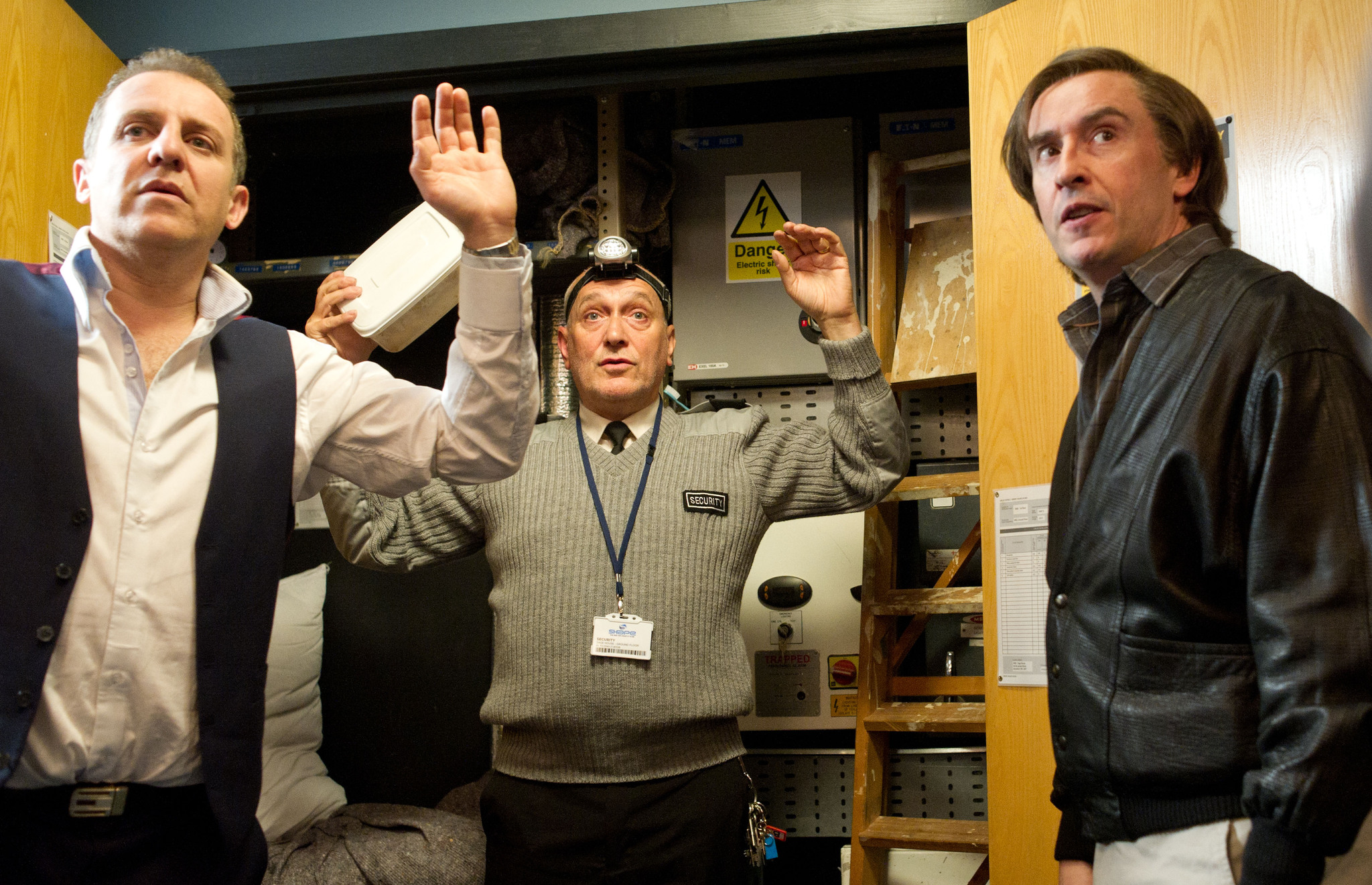 Steve Coogan, Simon Greenall, and Nigel Lindsay in Alan Partridge (2013)