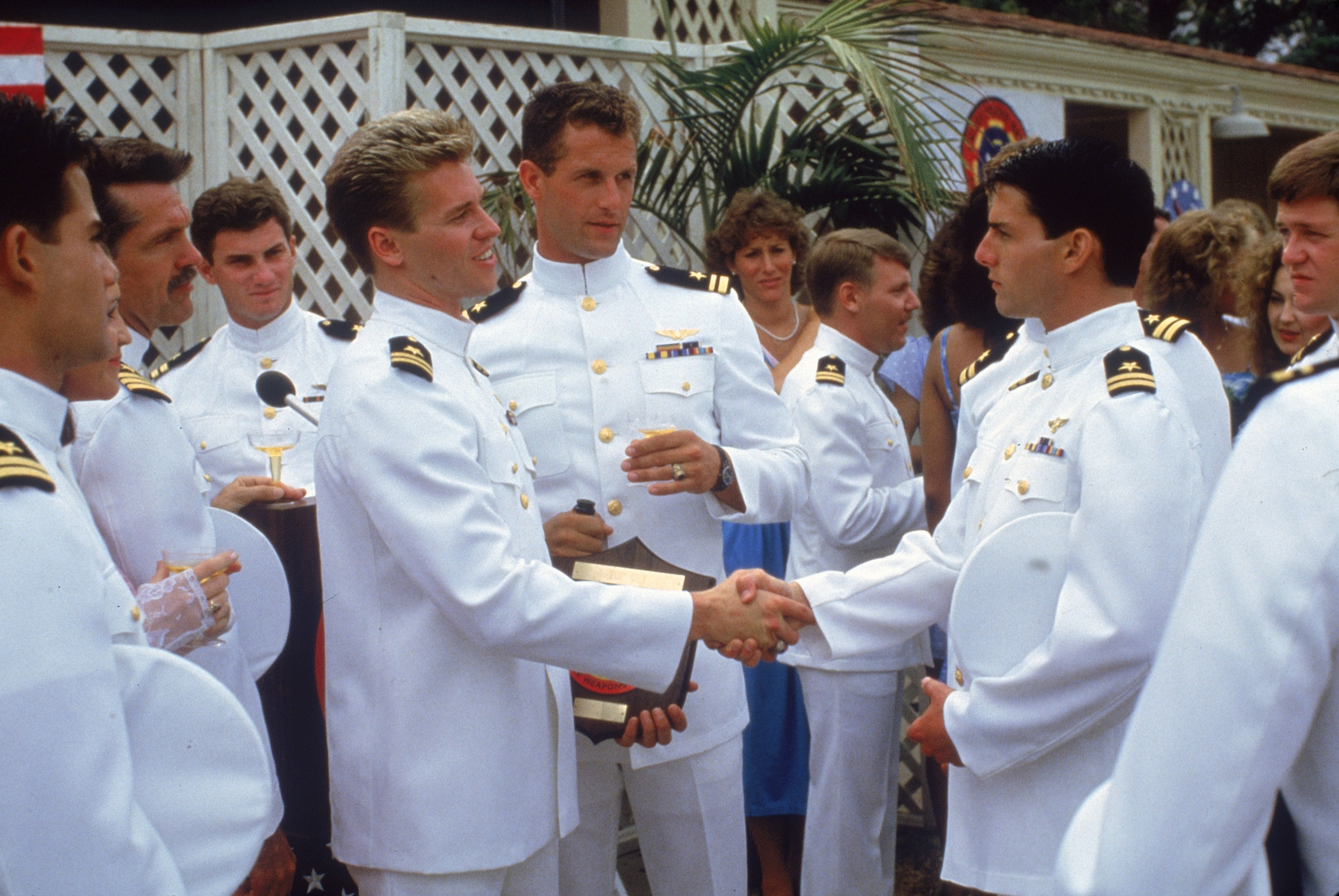 Tom Cruise, Val Kilmer, Tom Skerritt, Rick Rossovich, and Adrian Pasdar in Top Gun (1986)