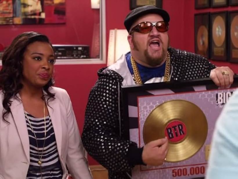 Tanya Chisholm and Stephen Kramer Glickman in Big Time Rush (2009)