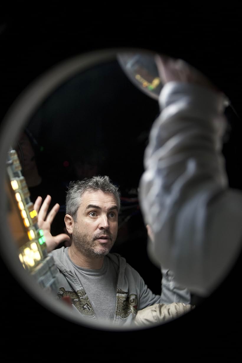 Alfonso Cuarón in Gravity (2013)