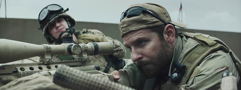 Bradley Cooper and Kyle Gallner in American Sniper (2014)