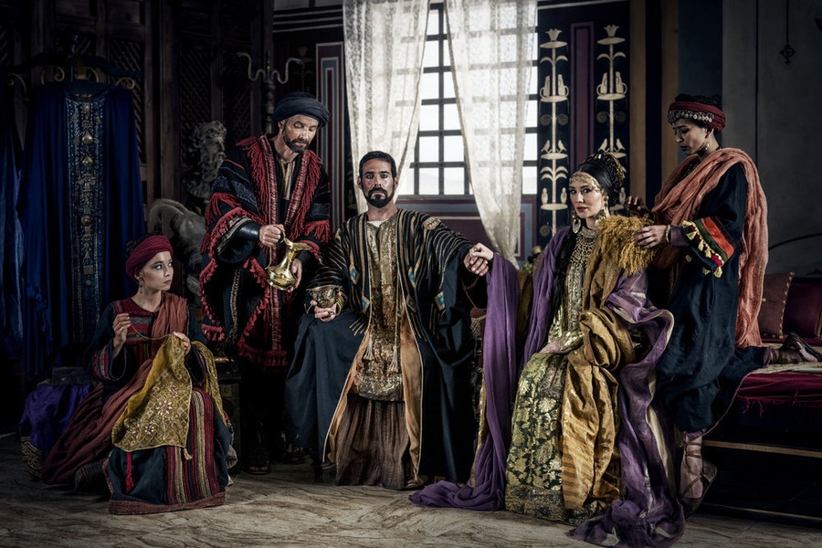 James Callis, Claire Cooper, Jim Sturgeon, Farzana Dua Elahe, and Marama Corlett in A.D. The Bible Continues (2015)