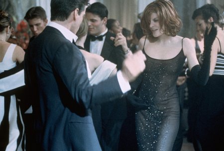 Pierce Brosnan, Rene Russo, and Vinnie Potestivo in The Thomas Crown Affair (1999)