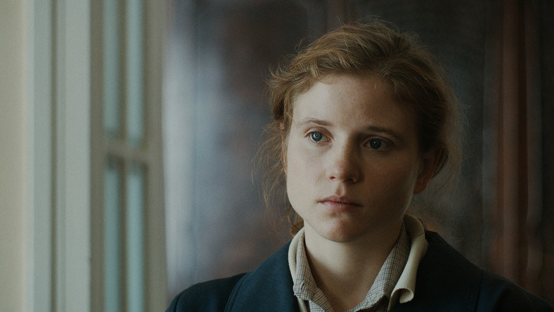 Eliza Rycembel in Osiecka (2020)