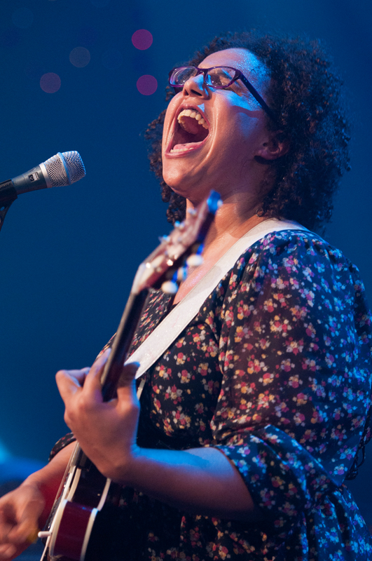 Alabama Shakes and Brittany Howard in Austin City Limits (1975)