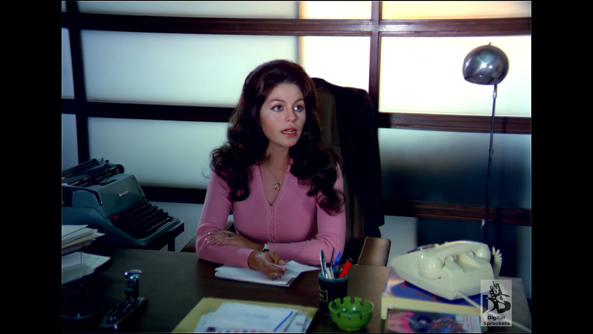 Rebeca Silva in Amor a la mexicana (1979)