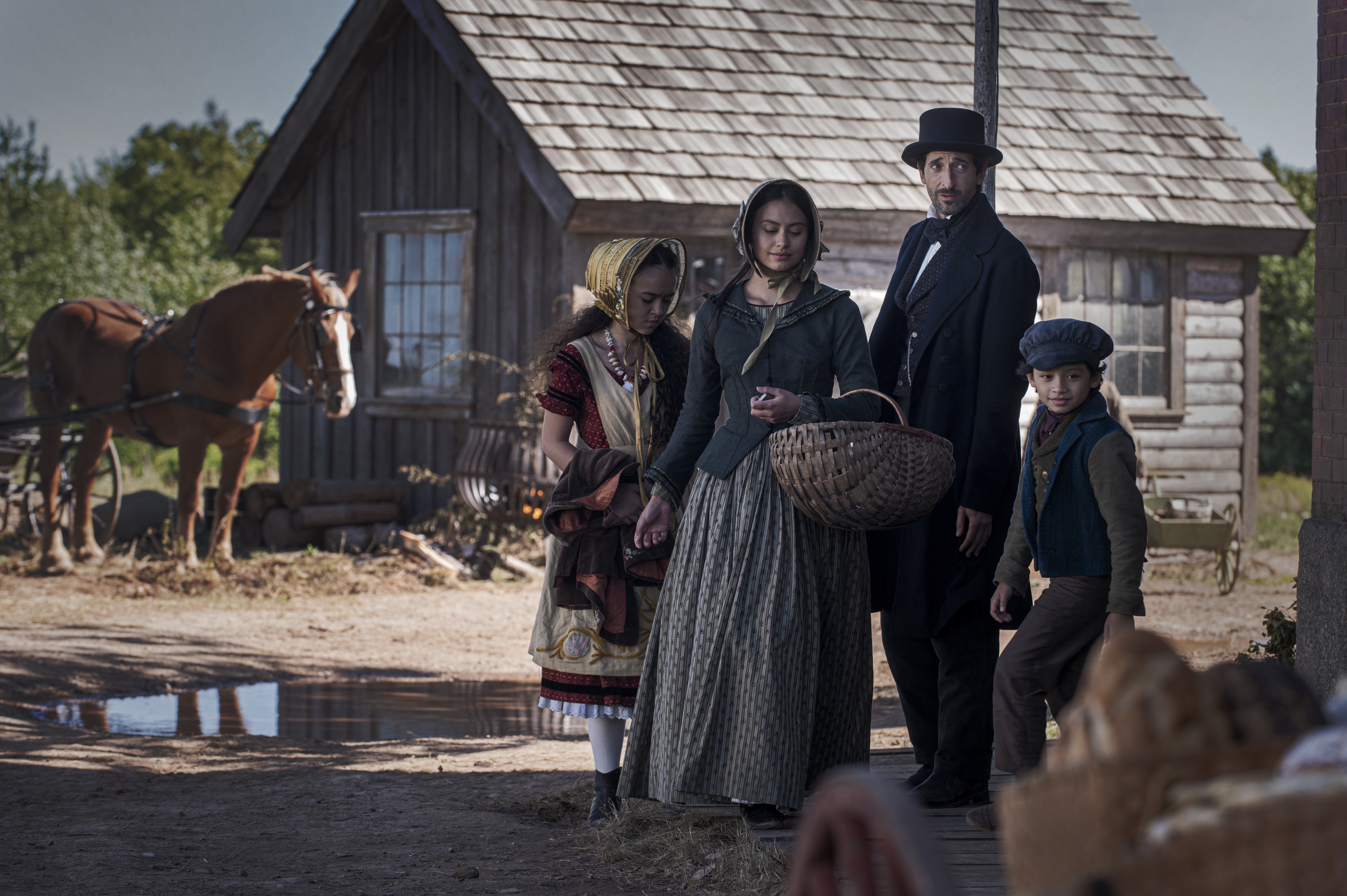 Adrien Brody, Jennifer Ens, Sirena Gulamgaus, and Ian Ho in Chapelwaite (2021)