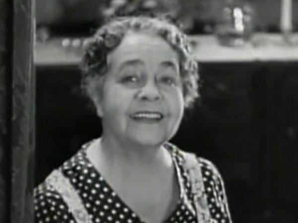 Florence Roberts in Four Parts (1934)