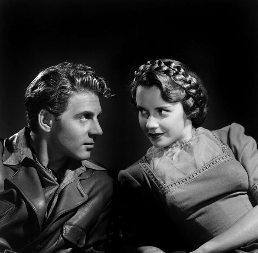 Jean-Pierre Aumont and Susan Peters in Assignment in Brittany (1943)