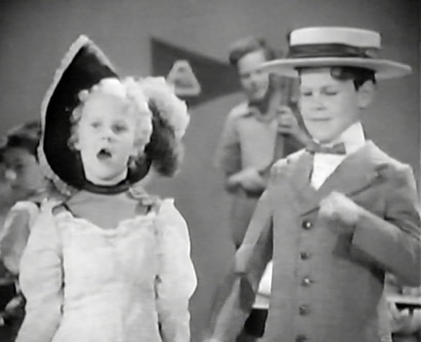 Geraldine Chantlind and Norman Ollestad in Hi, Buddy (1943)