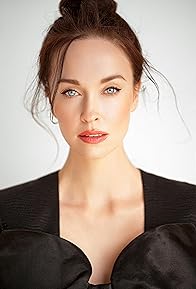 Primary photo for Elyse Levesque