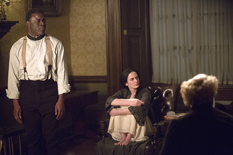 Danny Sapani and Eva Green in Penny Dreadful (2014)