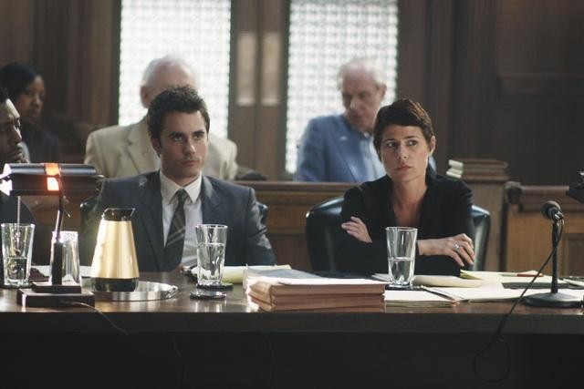 Maura Tierney, Eamonn Walker, and Sean Wing in The Whole Truth (2010)