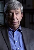 Joe Kenda in Homicide Hunter (2011)