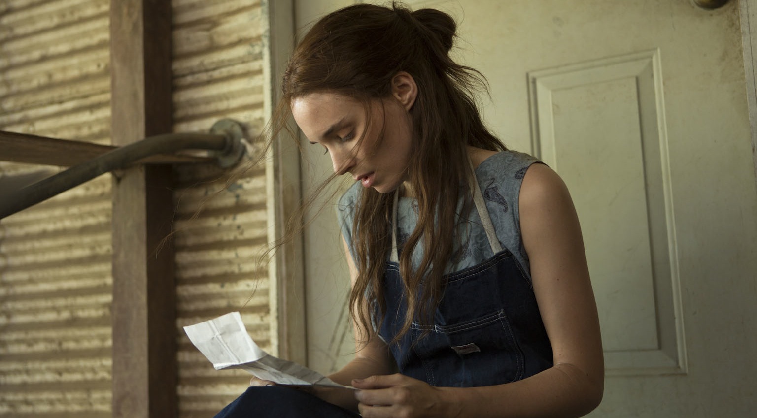 Rooney Mara in Ain't Them Bodies Saints (2013)