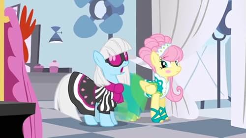 My Little Pony: Friendship Is Magic: Fluttershy The Runway Model