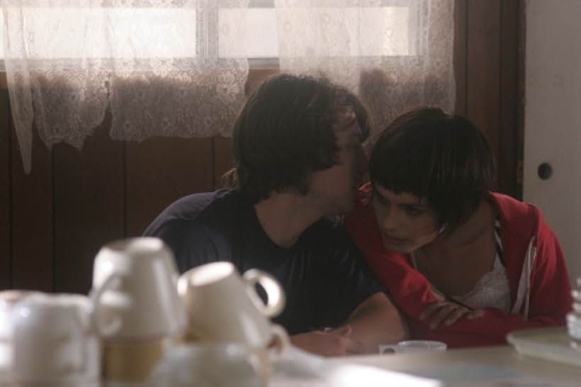 Patrick Fugit and Shannyn Sossamon in Wristcutters: A Love Story (2006)