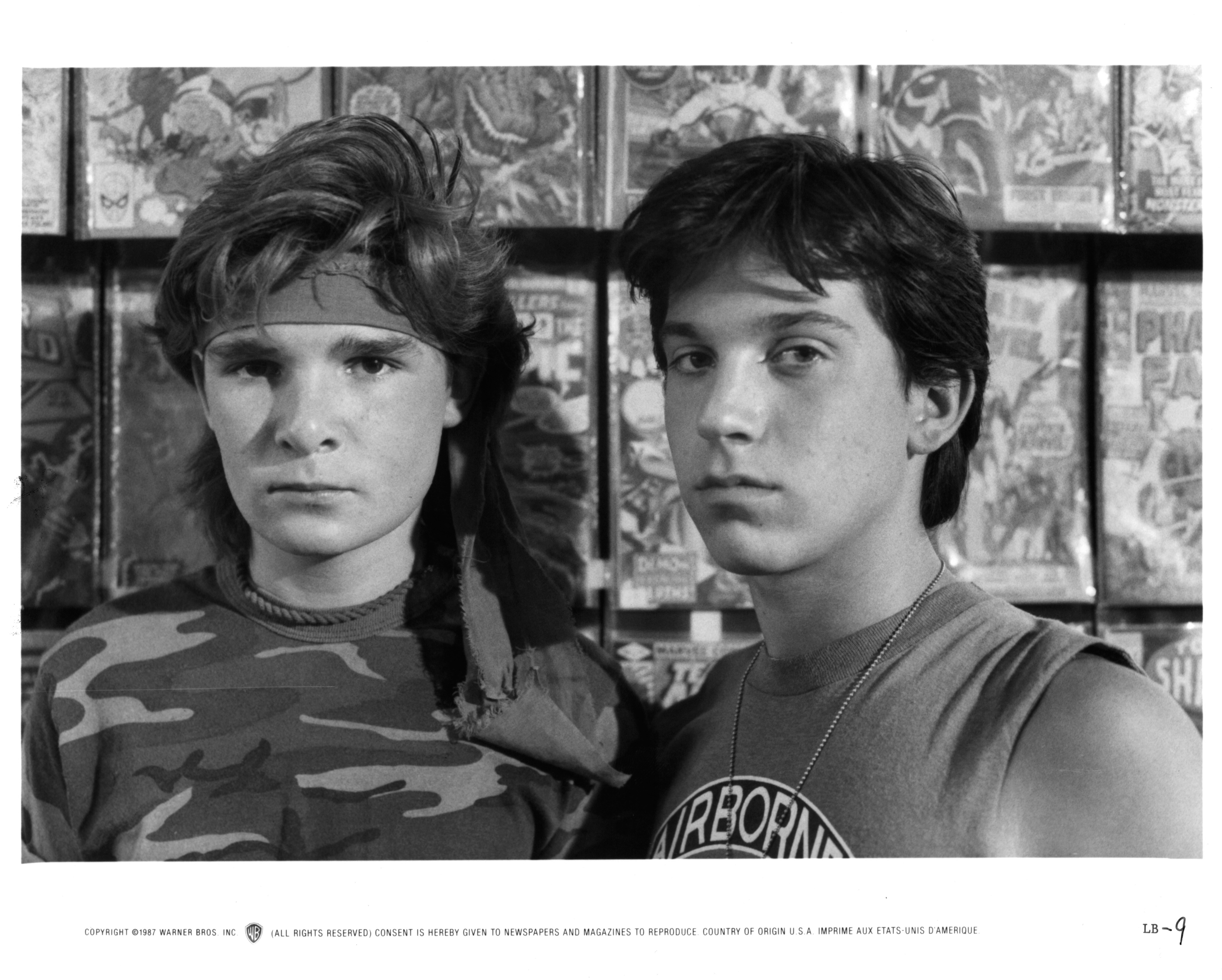 Corey Feldman and Jamison Newlander in The Lost Boys (1987)