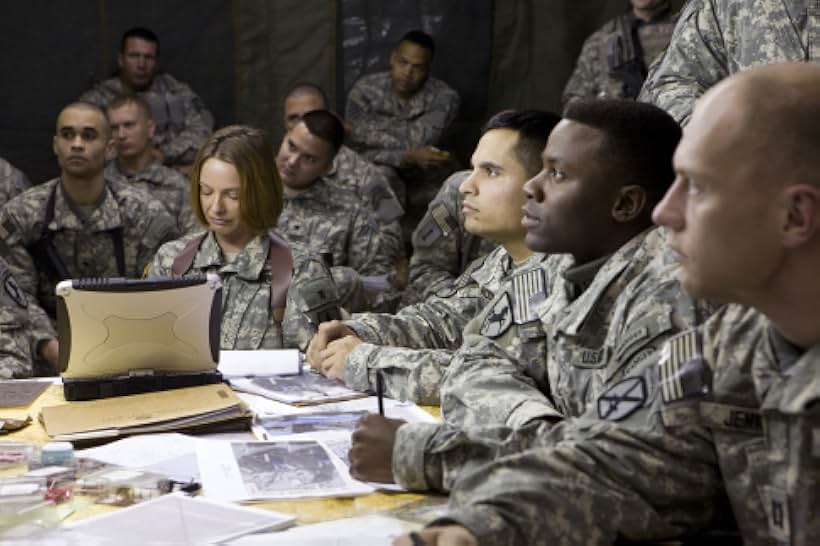 Michael Peña and Derek Luke in Lions for Lambs (2007)