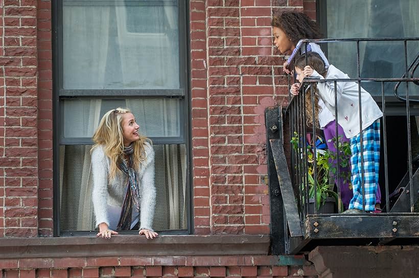 Cameron Diaz and Quvenzhané Wallis in Annie (2014)