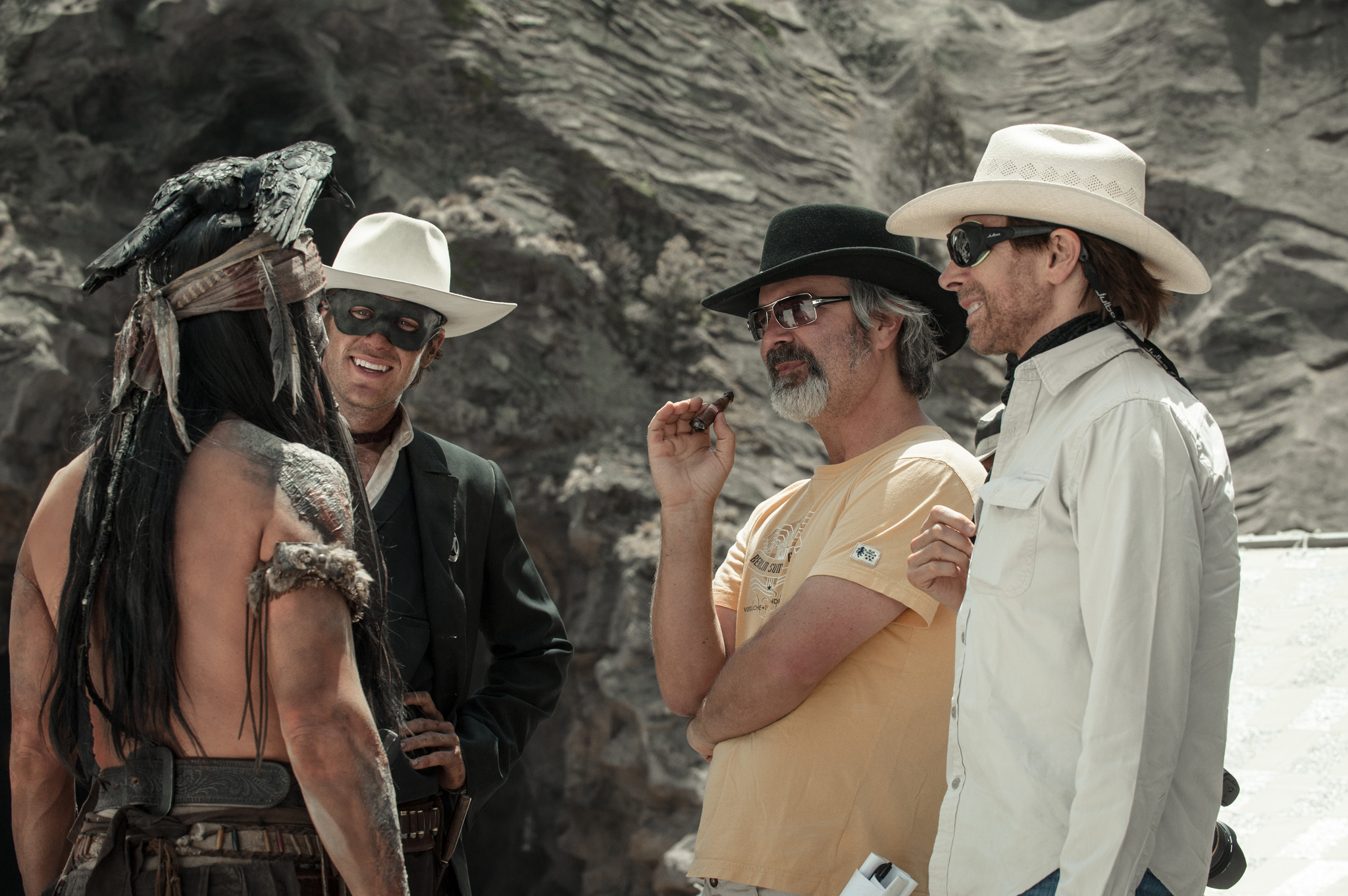 Johnny Depp, Gore Verbinski, and Armie Hammer in The Lone Ranger (2013)