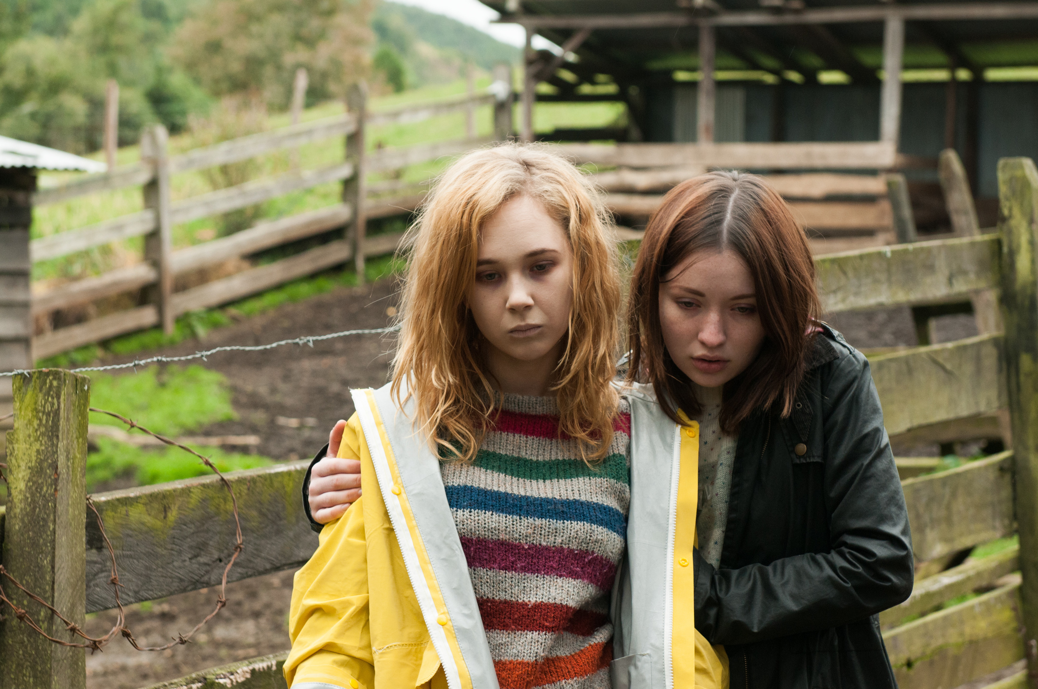 Emily Browning and Juno Temple in Magic Magic (2013)