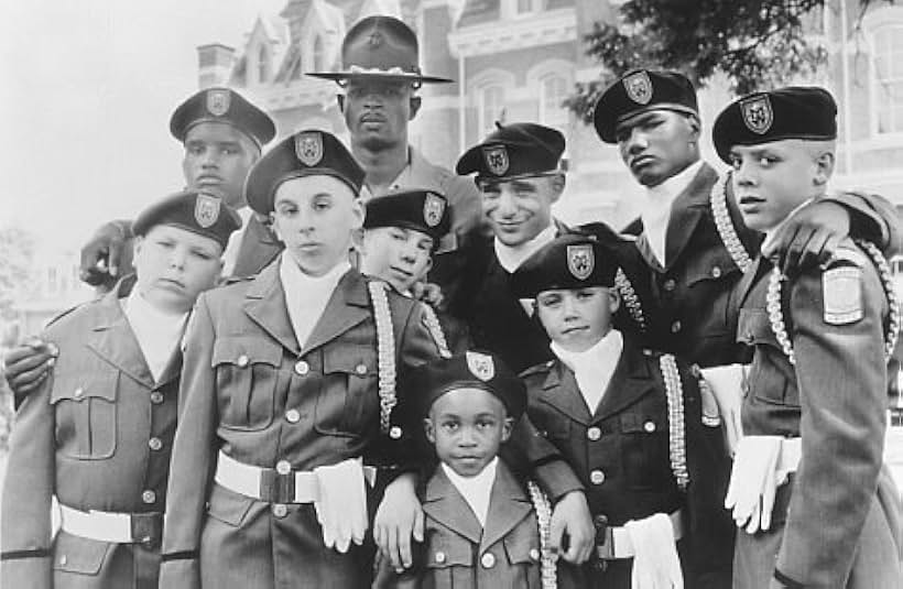 Damon Wayans, Joseph Blaire, Orlando Brown, Peyton Chesson-Fohl, Stephen Coleman, Mark Madison, Steven Martini, Chris Owen, R. Stephen Wiles, and Damien Dante Wayans in Major Payne (1995)