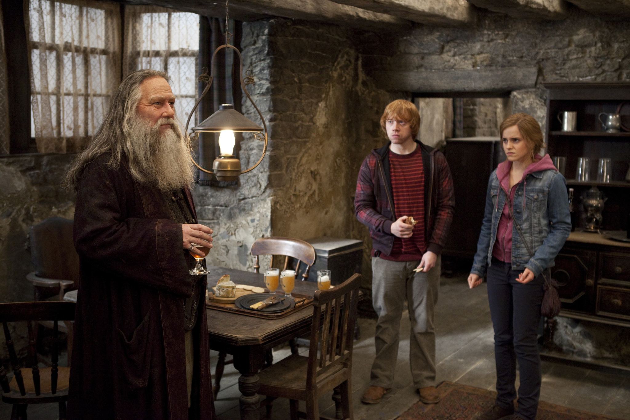 Ciarán Hinds, Rupert Grint, and Emma Watson in Harry Potter and the Deathly Hallows: Part 2 (2011)