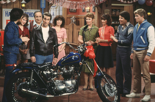 "Happy Days" Scott Baio, Cathy Silvers, Al Molinaro, Henry Winkler, Erin Moran, Lynda Goodfriend, Marion Ross, Anson Williams, Ted McGinley