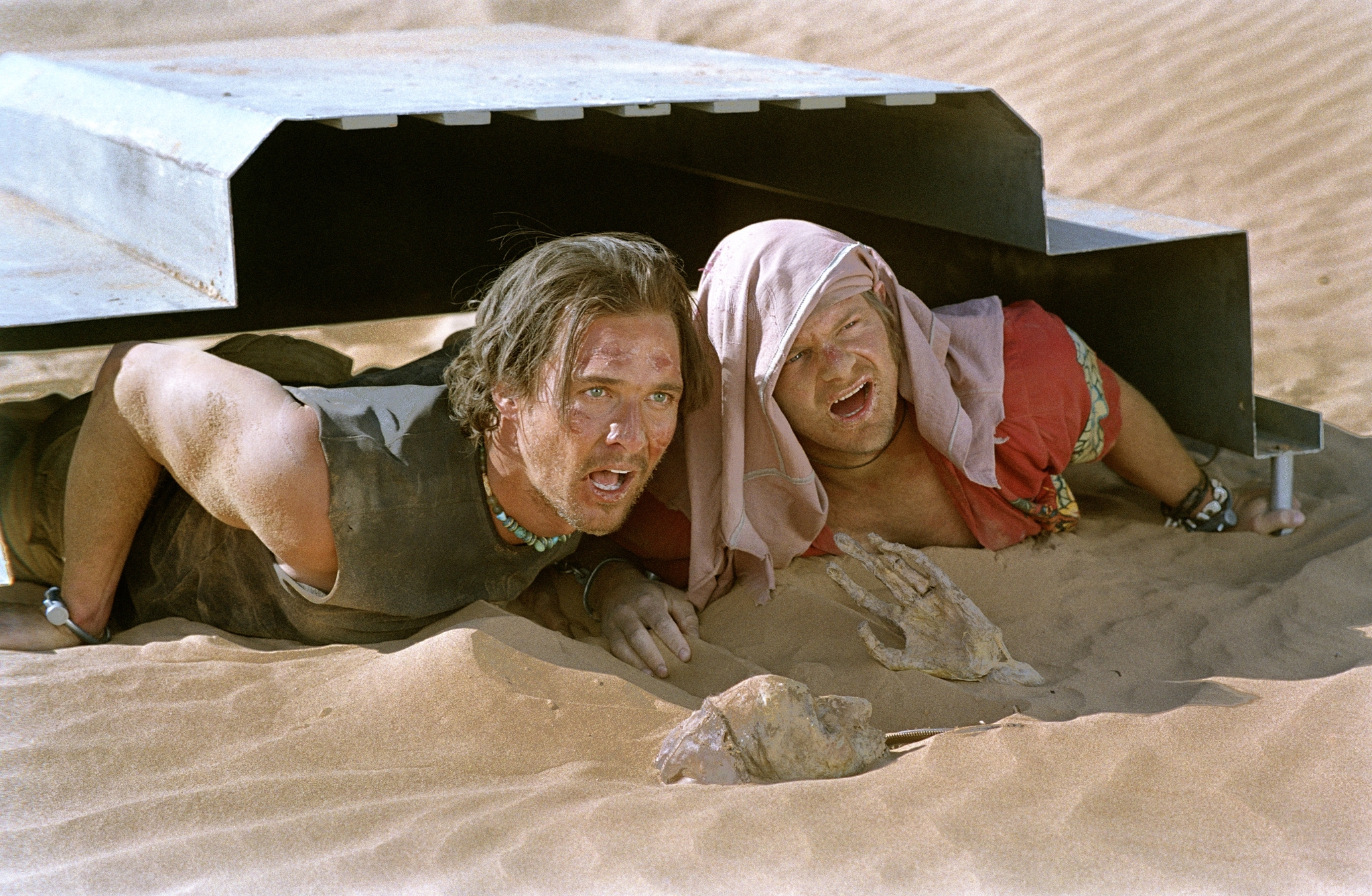 Matthew McConaughey and Steve Zahn in Sahara (2005)