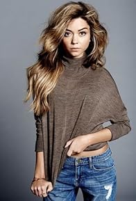 Primary photo for Sarah Hyland