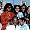 Bill Cosby, Tempestt Bledsoe, Sabrina Le Beauf, Geoffrey Owens, Keshia Knight Pulliam, Phylicia Rashad, and Malcolm-Jamal Warner in The Cosby Show (1984)