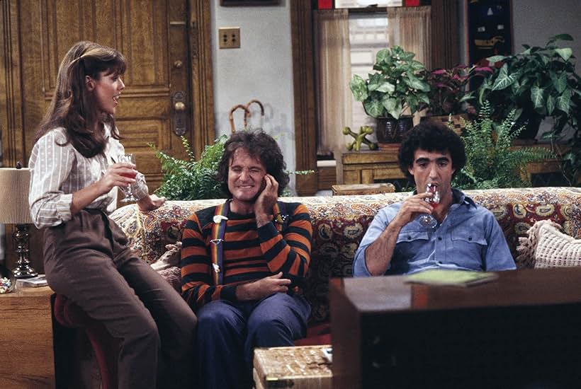 Robin Williams, Pam Dawber, and Jay Thomas in Mork & Mindy (1978)